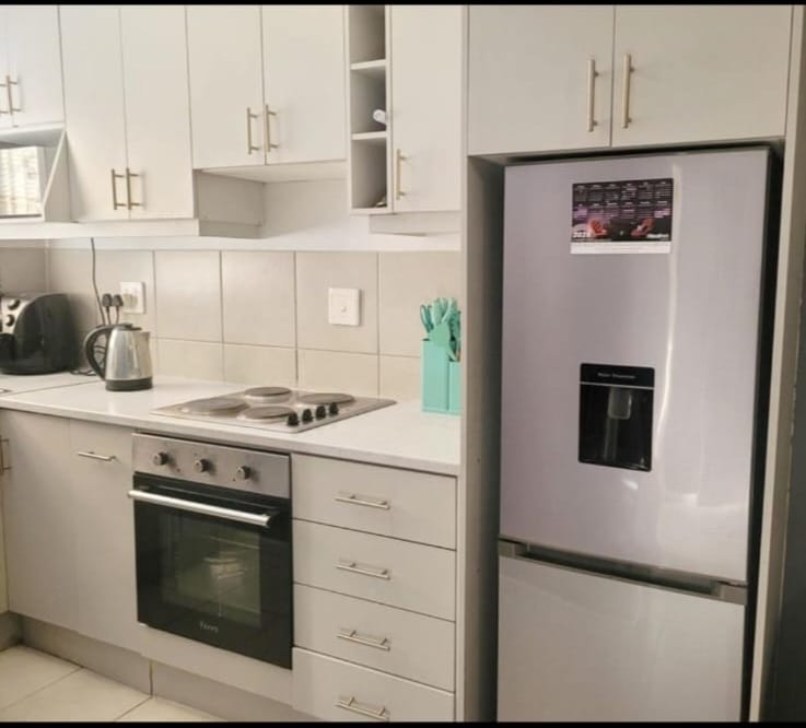 2 Bedroom Property for Sale in Delro Park Western Cape